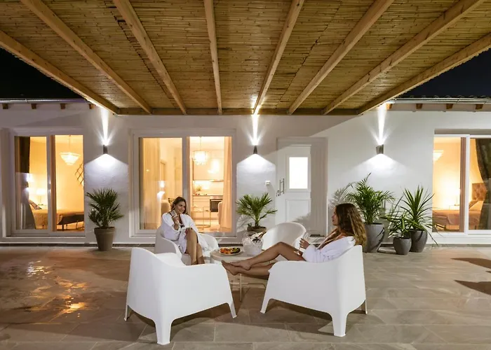 Jacuzzi Deluxe Skala Sotiros