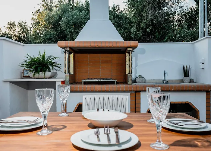 Jacuzzi Deluxe Villa *