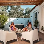 Jacuzzi Deluxe Villa Skala Sotiros