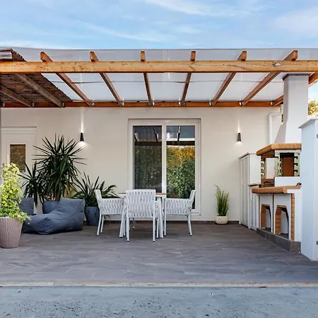 Jacuzzi Deluxe * スカラ・ソティロス