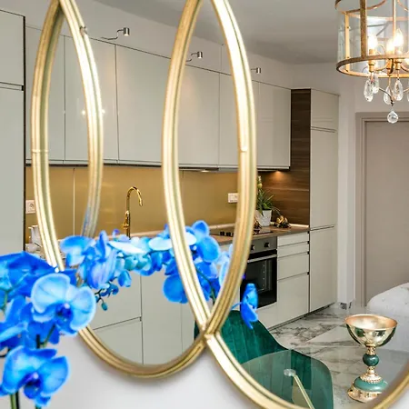 Jacuzzi Deluxe Skala Sotiros