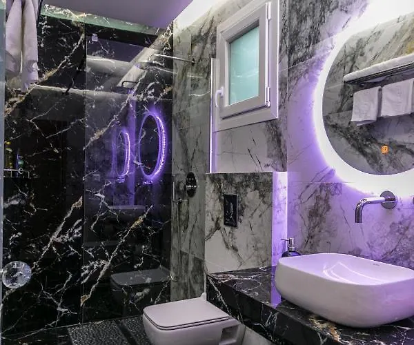 Jacuzzi Deluxe * Skala Sotiros