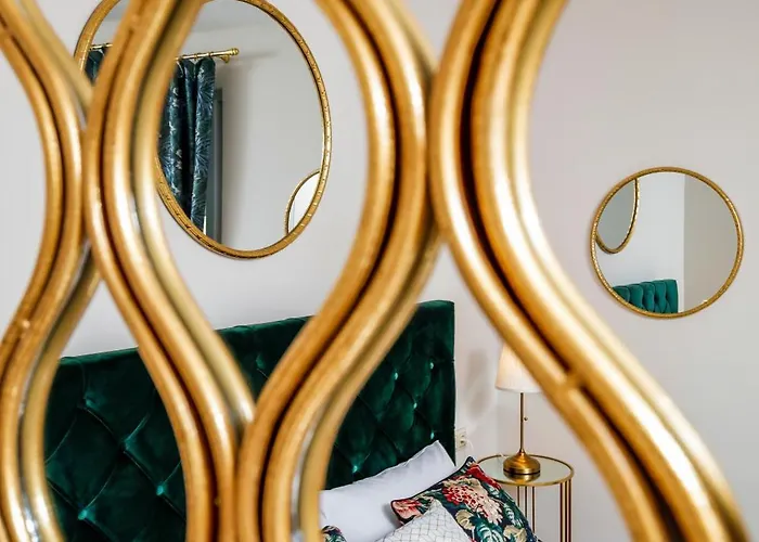 Jacuzzi Deluxe * Skála Sotíros